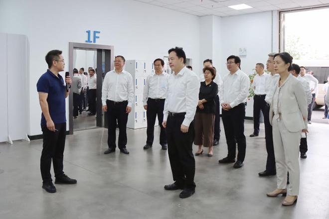 常州市领导来坛开展“532”发展战略重点项目（工作）三IM电竞 电子竞技平台季度督查(图2)