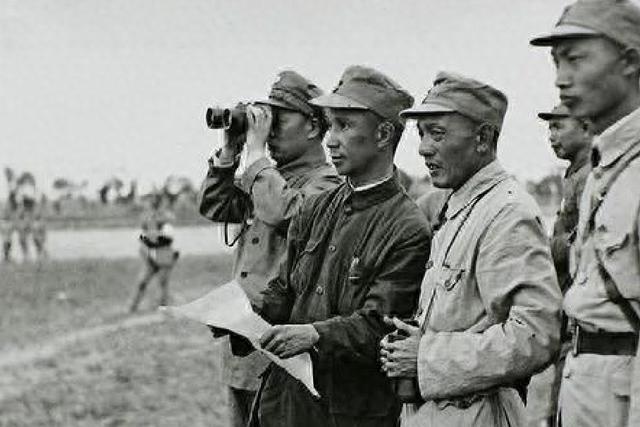 打越南粟裕发挥多大作用？“南北战略”制衡百万兵令诸将叹服IM电竞 IM电竞平台(图11)