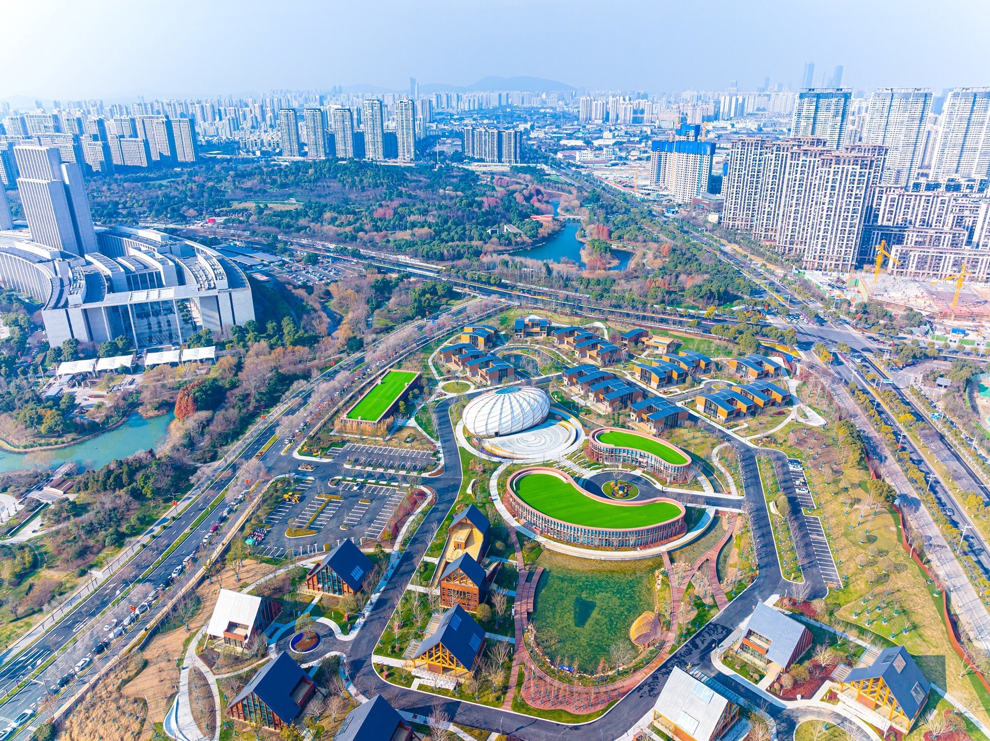 IM电竞 电子竞技平台无锡经开区：战略机遇赋能看见一座城市新核心的澎湃未来(图18)