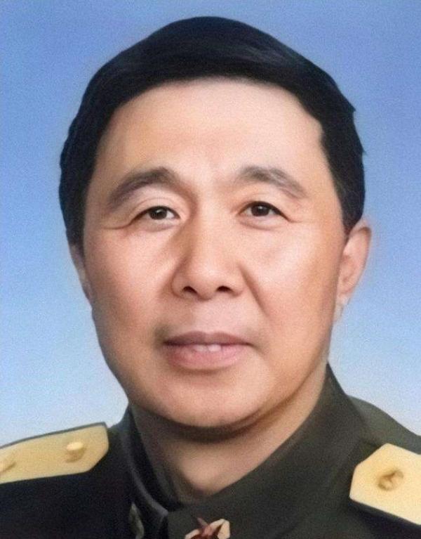 IM电竞 IM电竞平台担任过空军学院院长的空军少将为何选择当间谍？(图6)